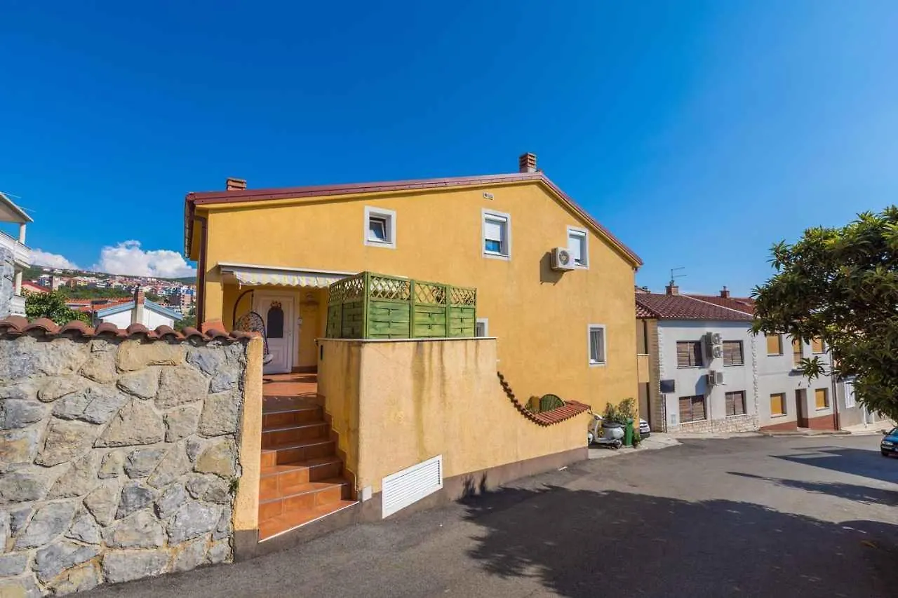 Three-Bedroom Apartment Crikvenica Near Sea location