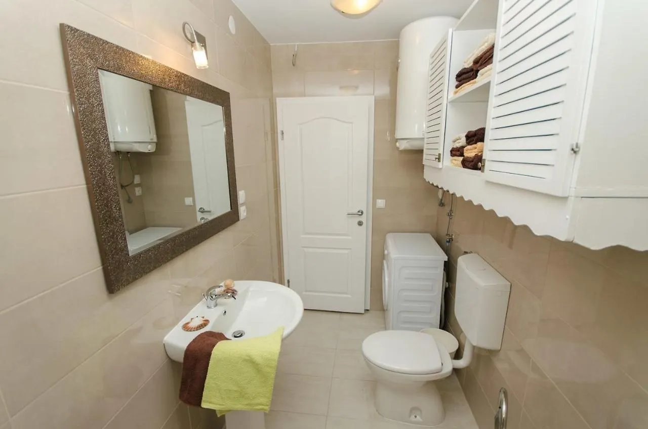 Three-Bedroom Apartment Crikvenica Near Sea